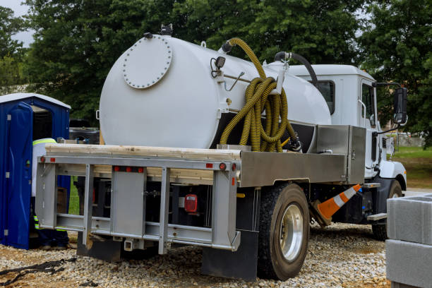 Best Portable bathroom rental  in Watertown, SD
